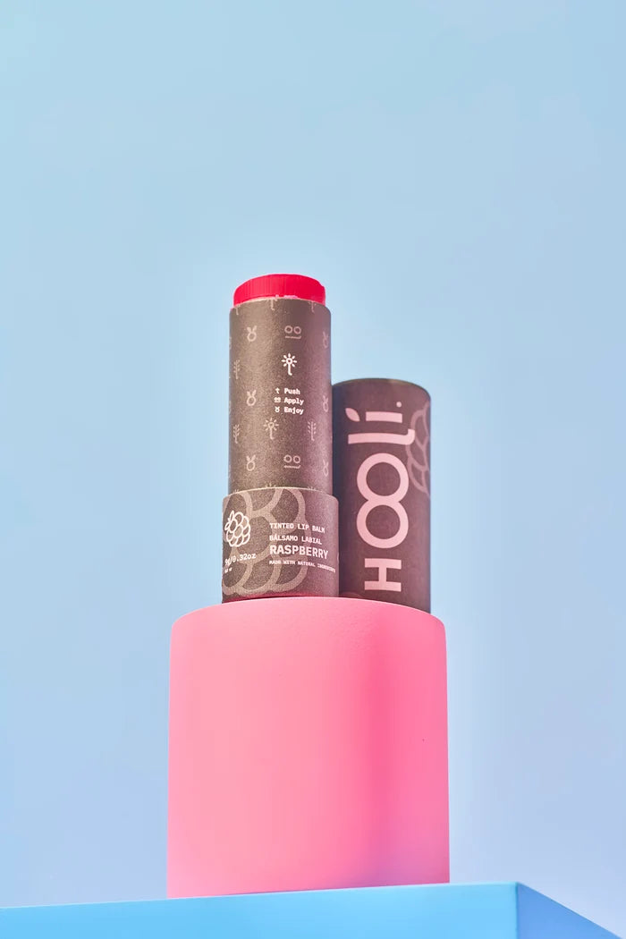 Bálsamo labial con color frambuesa